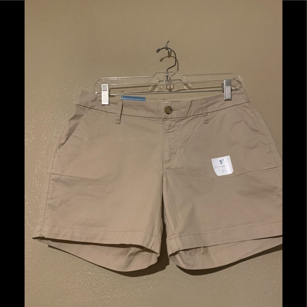 Old Navy Khaki Shorts Size 4